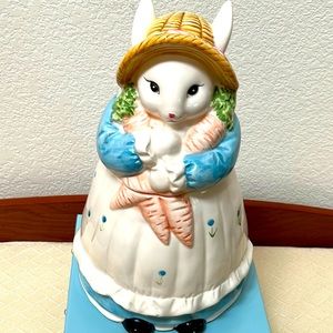 Easter Cookie Jar Bunny Rabbit